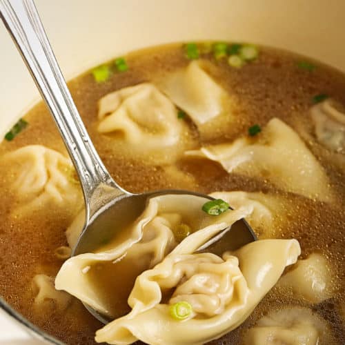 Order Wonton Soup （云吞汤） food online from Fuji Grill Buffet store, Parma on bringmethat.com