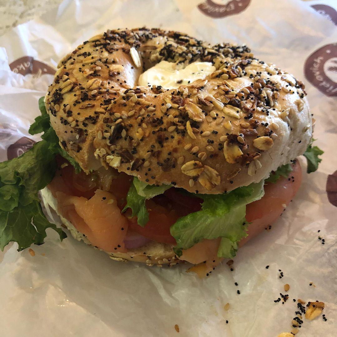 Order Bagel with Fresh Salmon Lox and Avocado food online from Smith finest deli store, Brooklyn on bringmethat.com