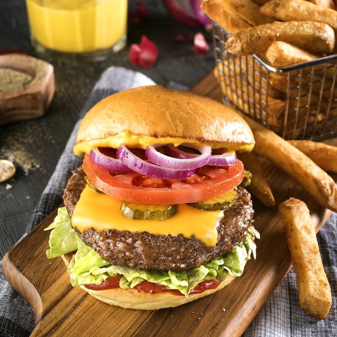 Order Cheeseburger - Burger food online from Select Pizza | Grill store, Cinnaminson on bringmethat.com