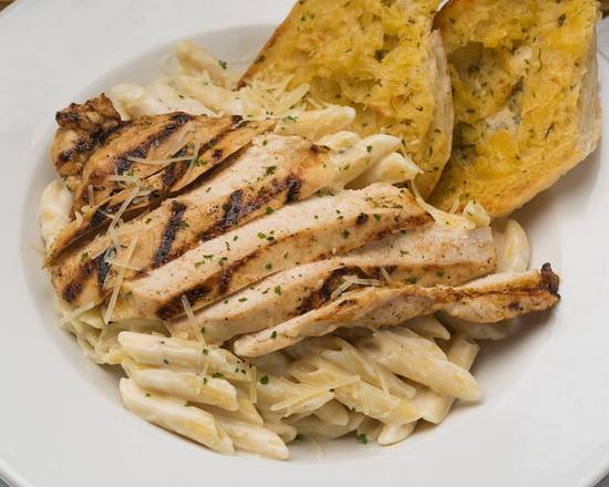 Order Pasta Alfredo food online from Joes Crab Shack store, West Des Moines on bringmethat.com