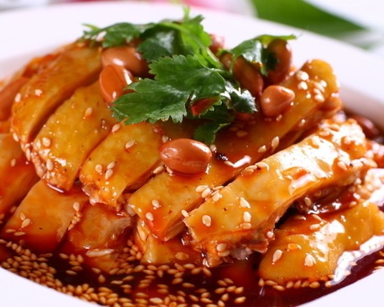 Order Steamed Chicken in Chili Oil口水鸡 food online from Frice store, Riverside on bringmethat.com