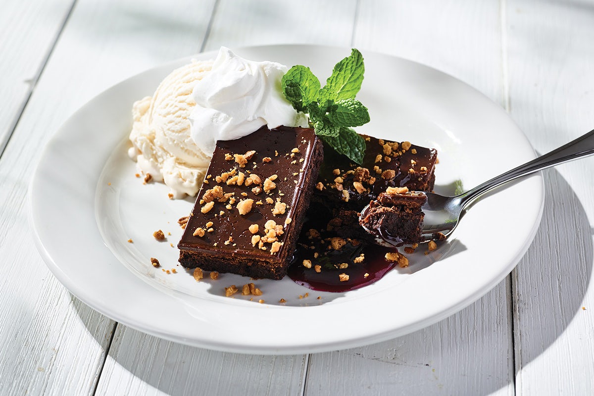 Order Macadamia Nut Brownie food online from Bonefish Grill store, Raleigh on bringmethat.com
