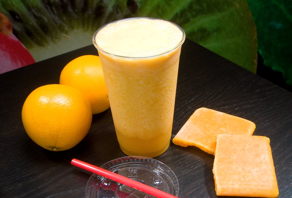 Order Acerola Orange Juice food online from Acai Republic store, Fullerton on bringmethat.com