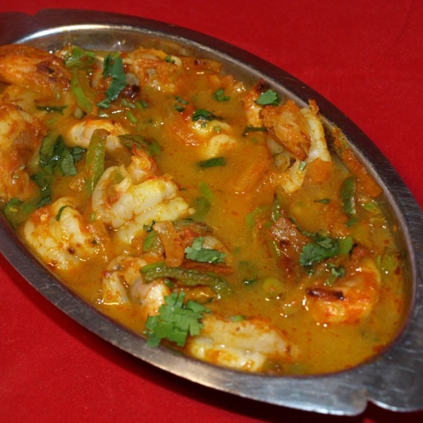 Order Shrimp Curry food online from Bollywood Cafe store, Studio City on bringmethat.com