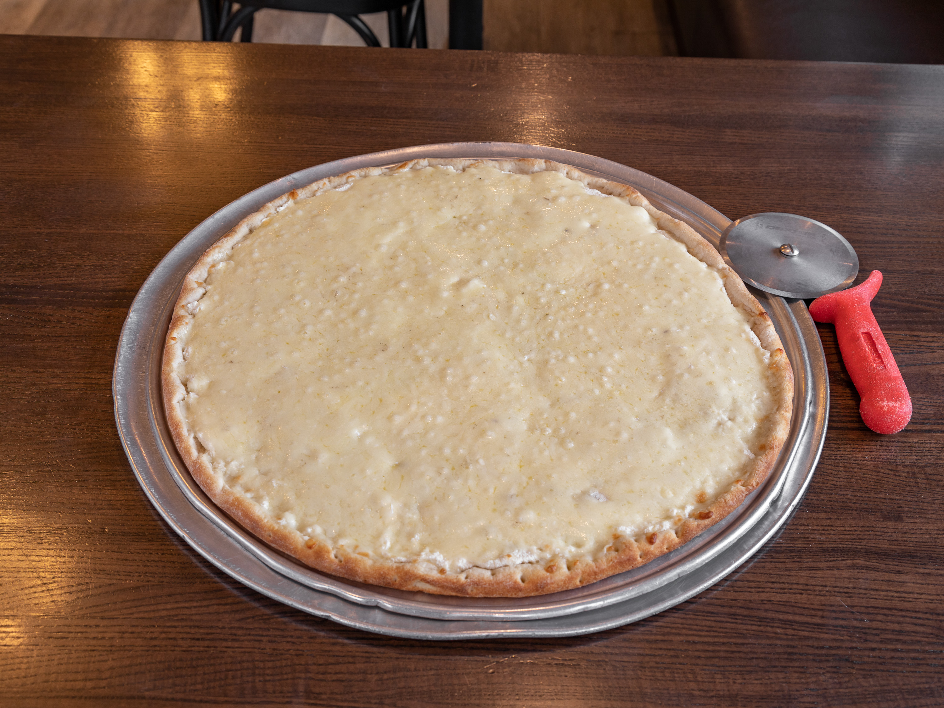 Order 16" Large White Pizza food online from Nino's Pizza & Restaurant store, Hillsdale on bringmethat.com