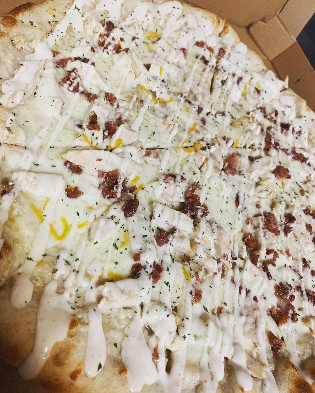 Order Chicken Bacon Ranch Pizza - Small 12" food online from Leola Pizza Place store, Leola on bringmethat.com