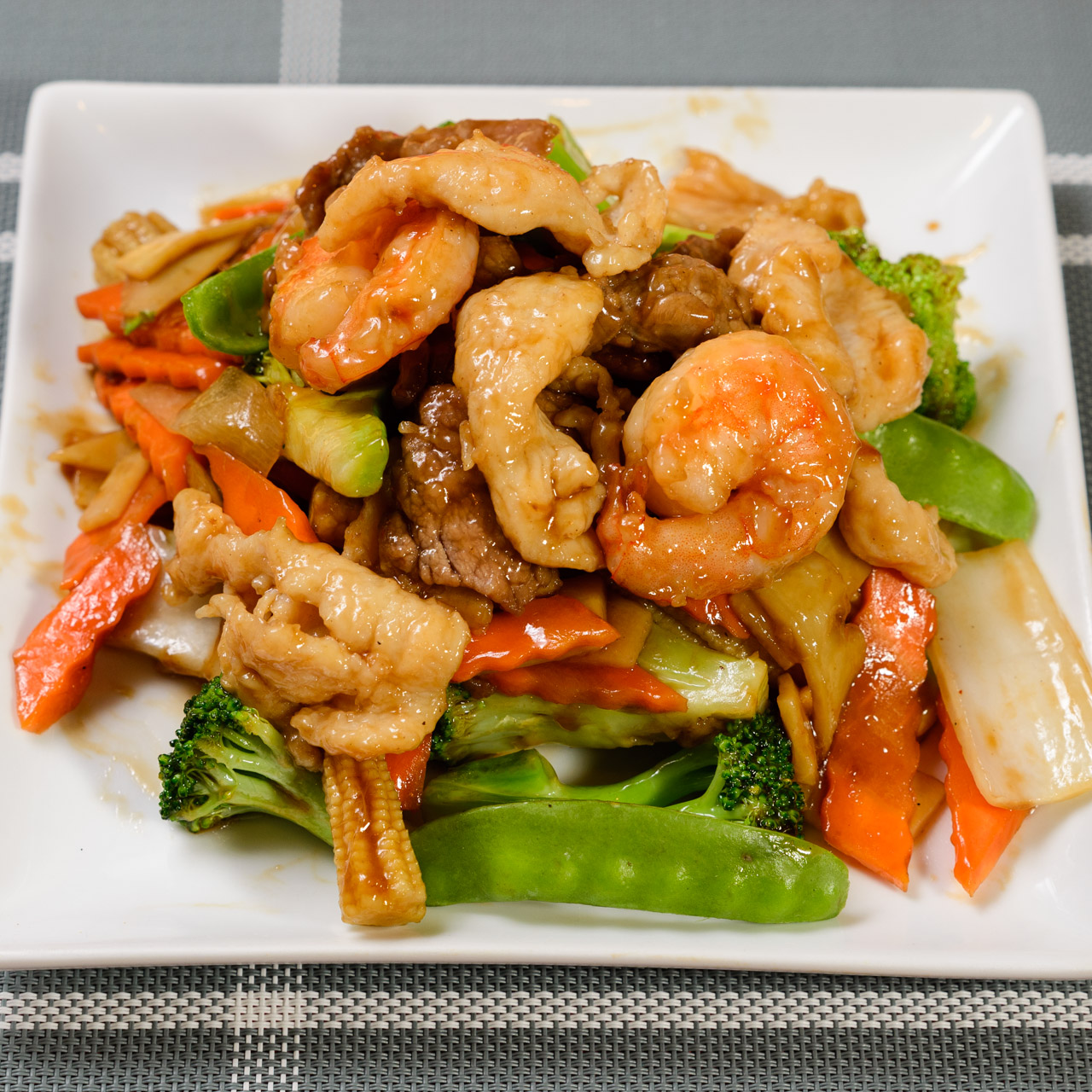 Order 3. Triple Delight Chef's Special food online from Oriental Cafe store, Rockville on bringmethat.com