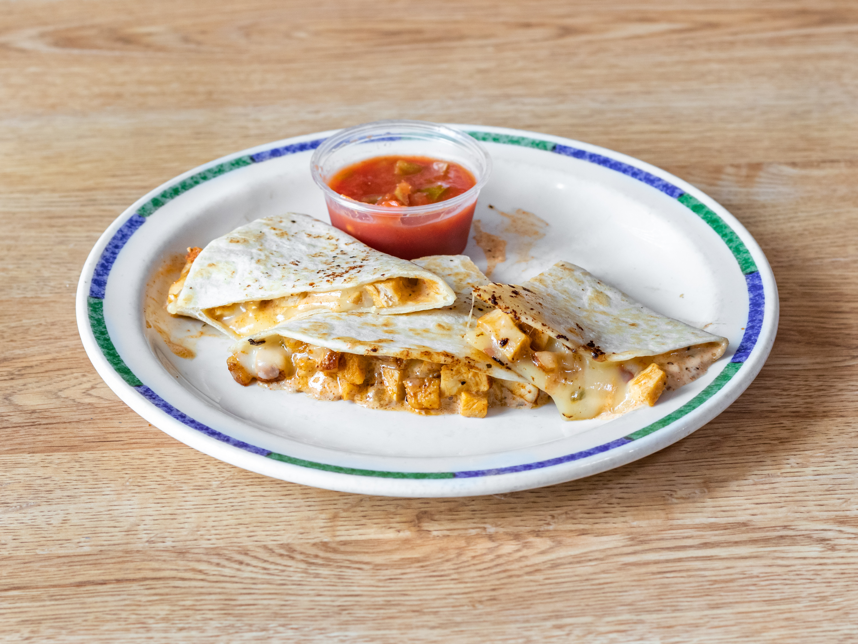 Order Chicken Quesadilla food online from Disilvios Family Grill store, Hubbard on bringmethat.com