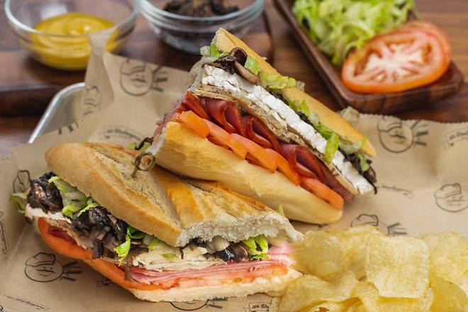 Order Le Club Sandwich Half food online from La Boulangerie Boul'Mich store, Key Biscayne on bringmethat.com