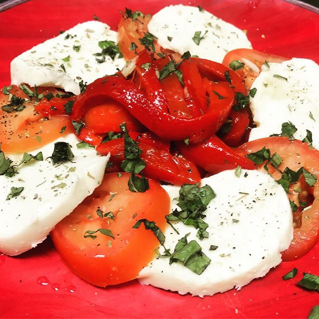 Order Roasted Red Peppers, Tomato & Mozzarella food online from Panzano Pizzeria store, Montclair on bringmethat.com