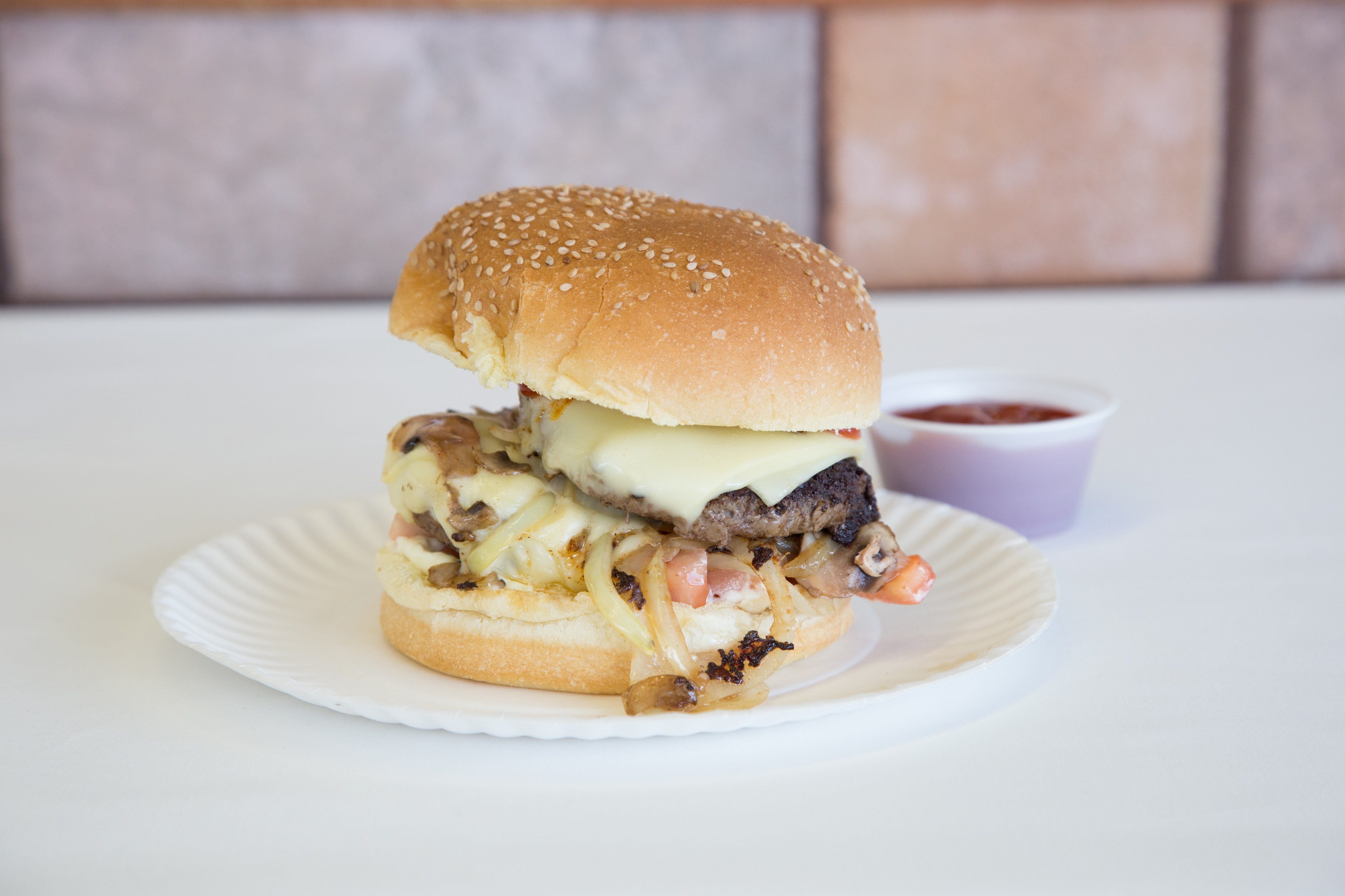 Order Cheeseburger food online from Windy City Pizza Quincy Location store, Quincy on bringmethat.com