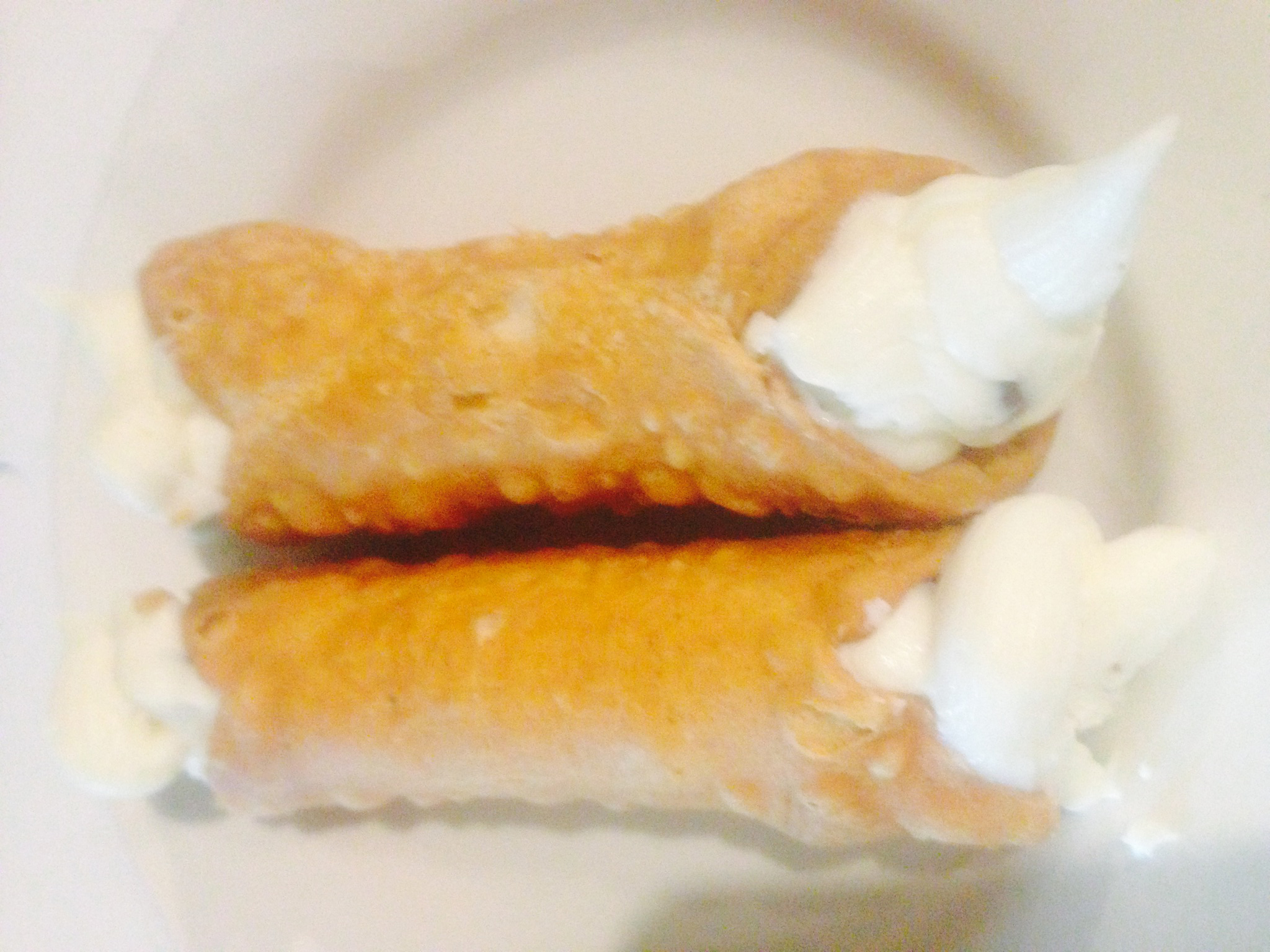 Order 2 Piece Cannoli food online from Pedone's Pizza & Italian Food store, Hermosa Beach on bringmethat.com
