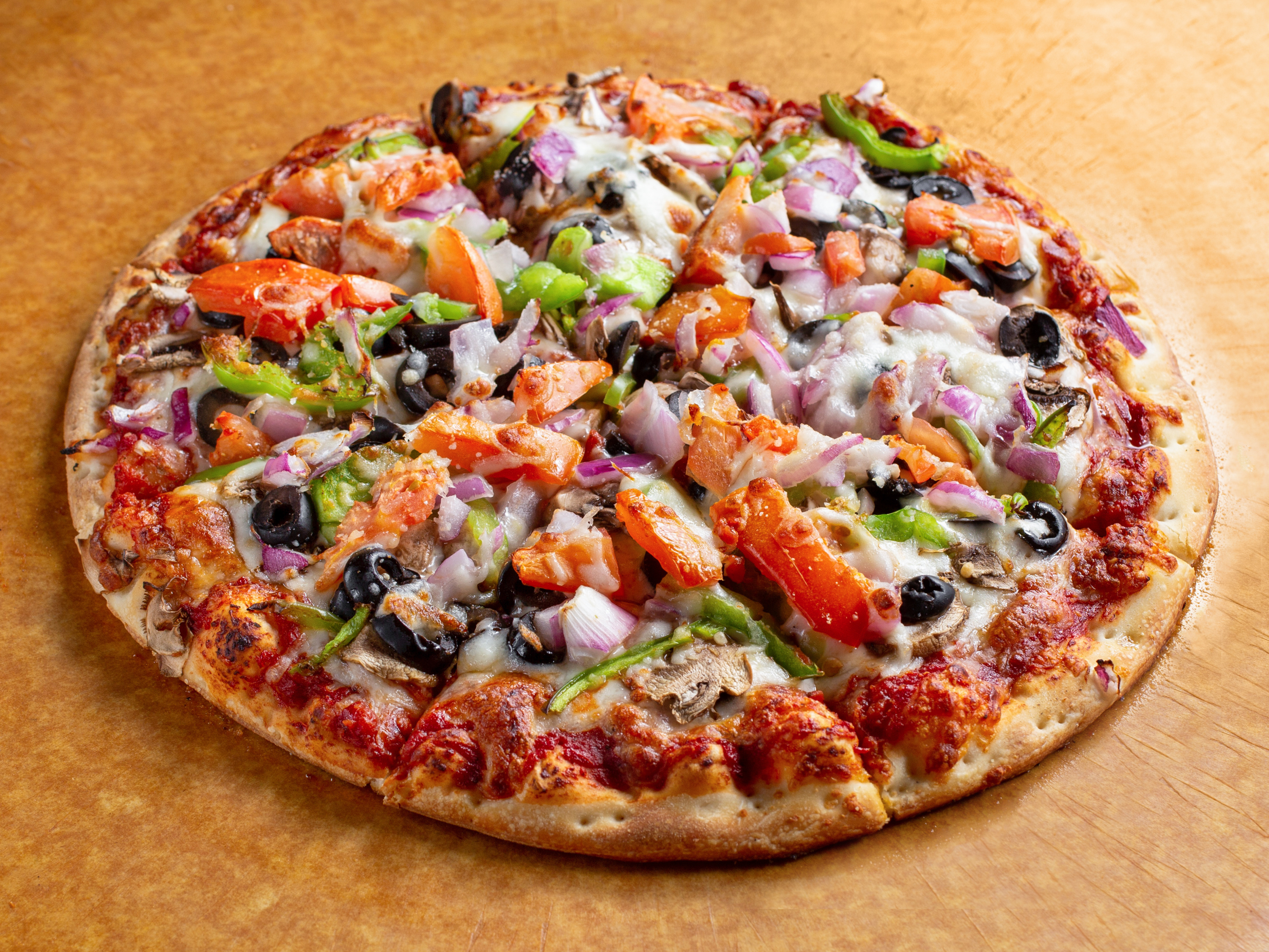 Order Classic Veggie Master Pizza food online from Straw Hat Pizza store, Chino on bringmethat.com