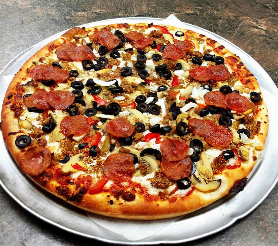 Order Cocca's Deluxe food online from Coccas Pizza store, Cortland on bringmethat.com