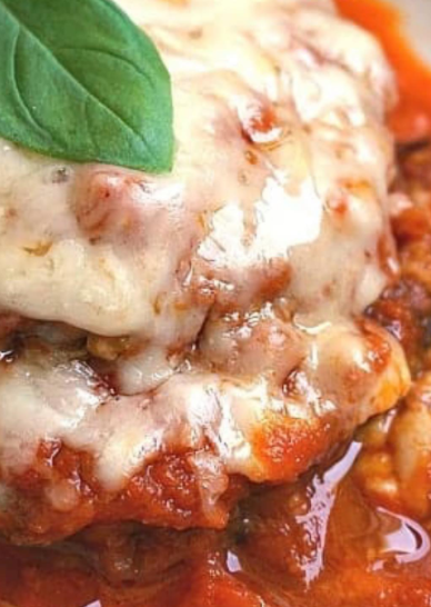 Order Eggplant Parmigiana food online from Illiano Pizzeria & Restaurant store, Colchester on bringmethat.com