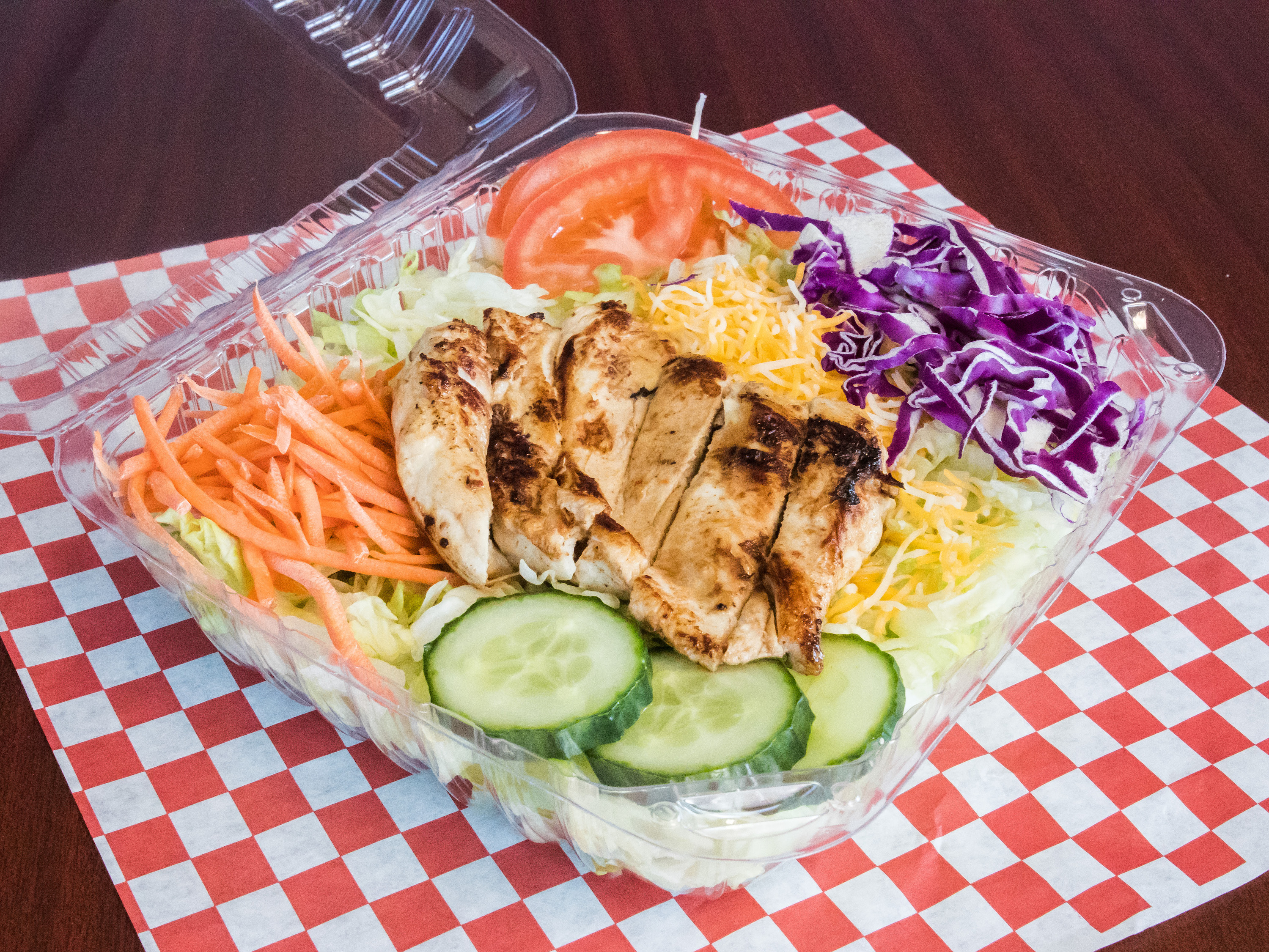 Order Grilled Chicken Salad food online from Mojo Burger store, San Jose on bringmethat.com