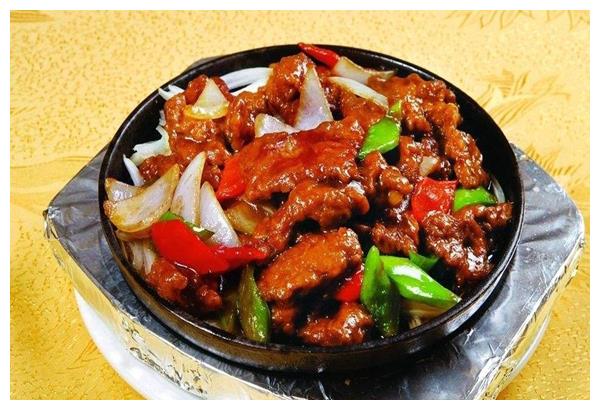 Order 96.	Sizzling Chicken (Beef / Lamb / Chicken)  	w. Cayenne Peppers	鐵板牛/羊/雞  food online from Szechuan Gourmet store, New York on bringmethat.com