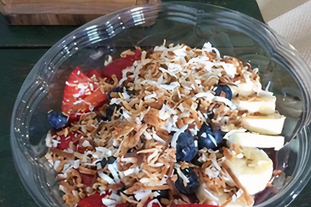 Order Vegan  Baked Berry Oatmeal food online from Stella Blue Bistro store, Huntington on bringmethat.com