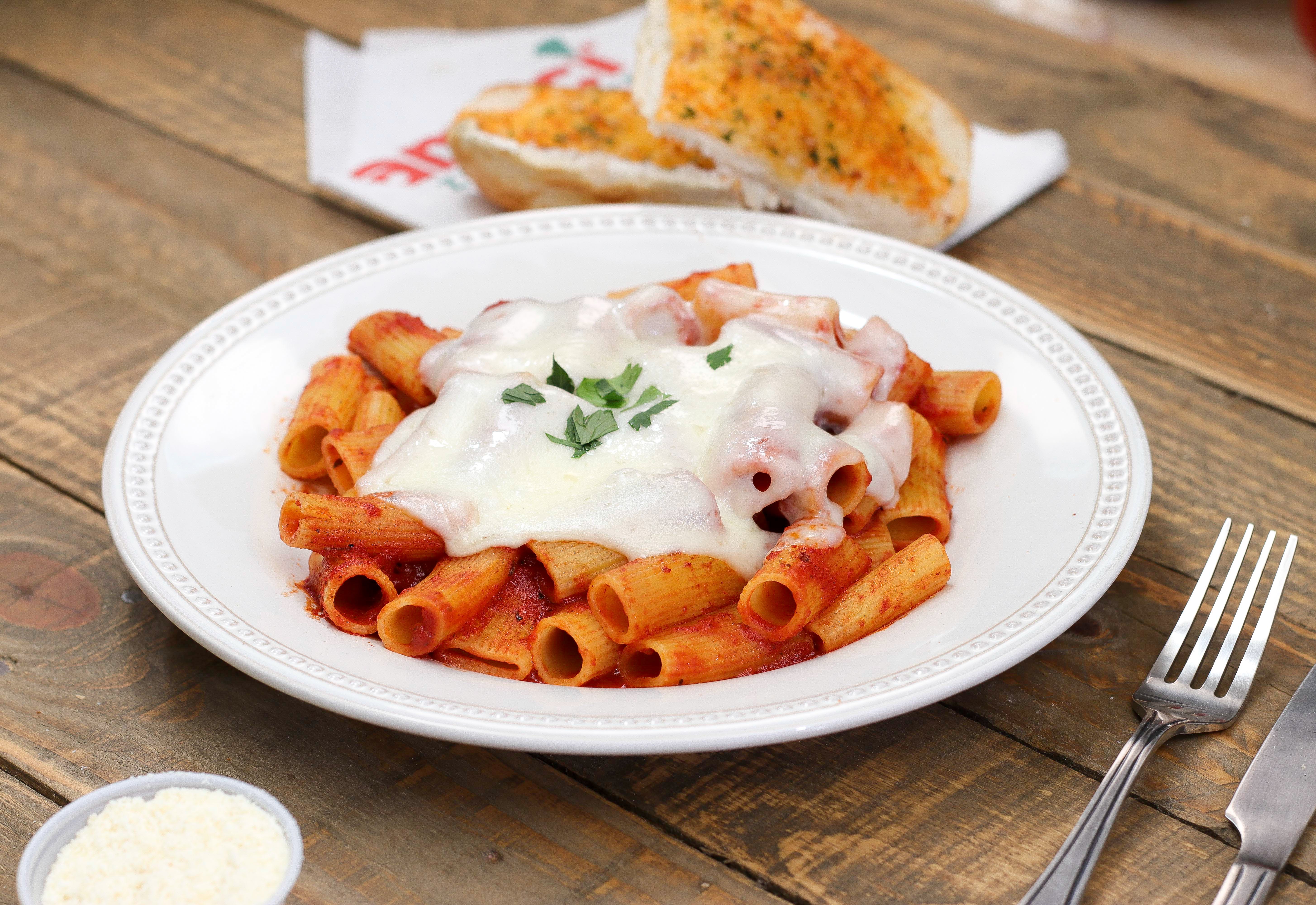 Order Baked Rigatoni with Cheese - Pasta food online from Ameci Pizza & Pasta store, Canyon Country on bringmethat.com