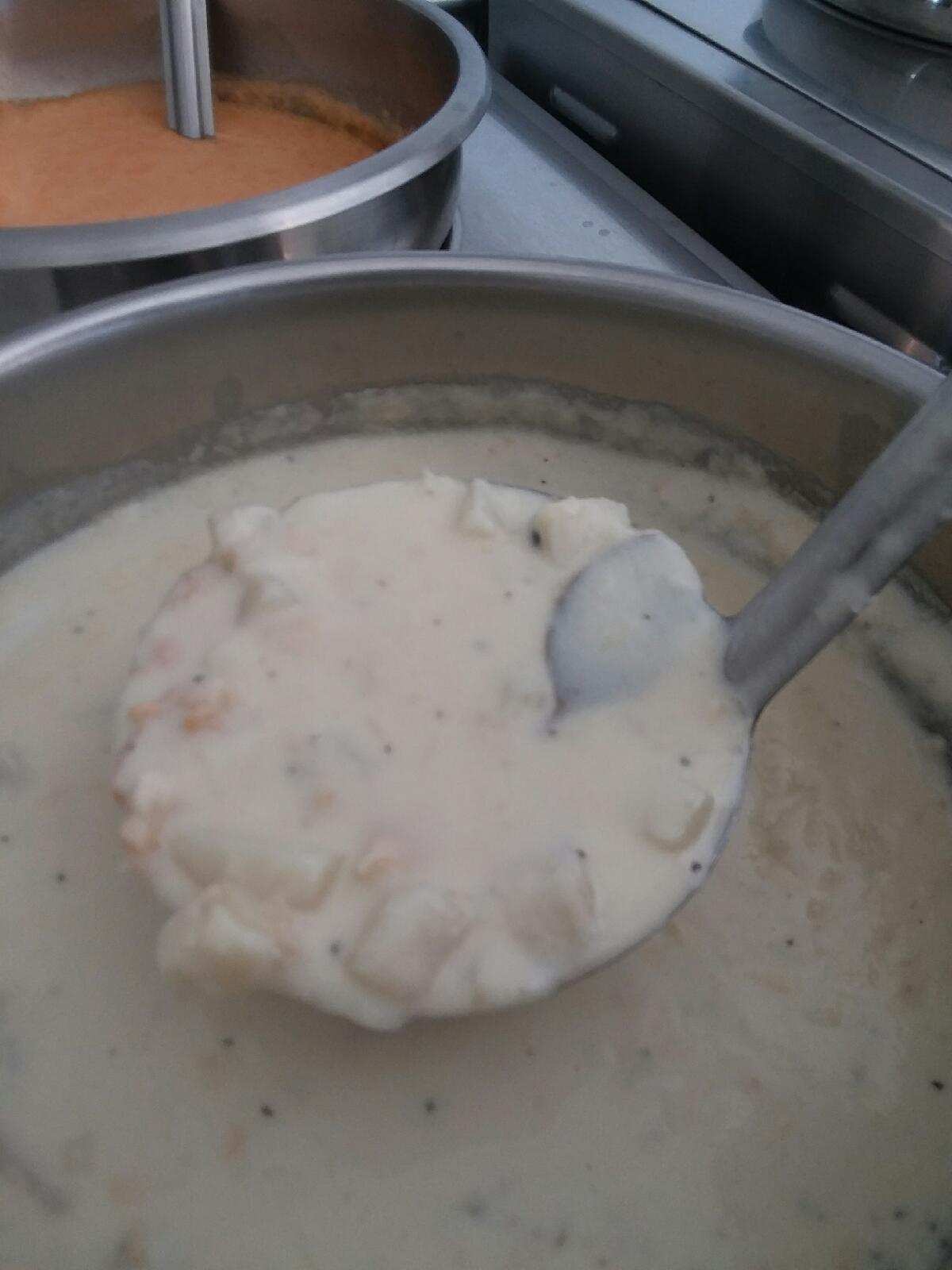 Order New England Clam Chowder food online from Wellington Grill store, Harrison on bringmethat.com