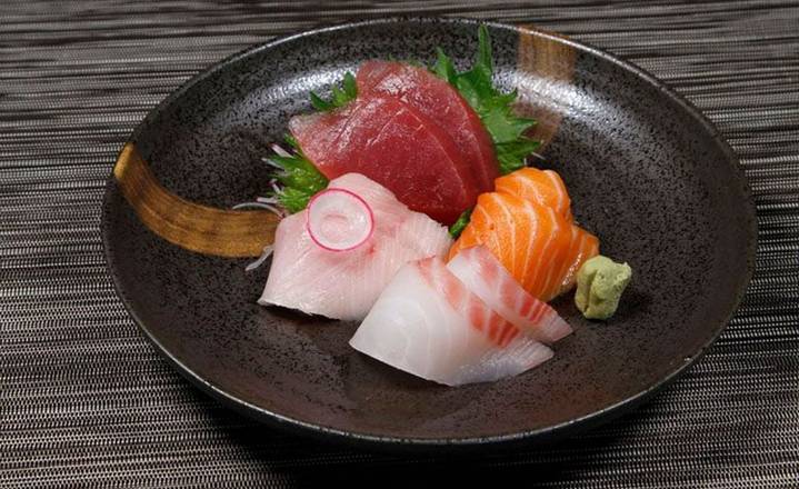 Order (L) Sashimi food online from Fujisan store, El Centro on bringmethat.com