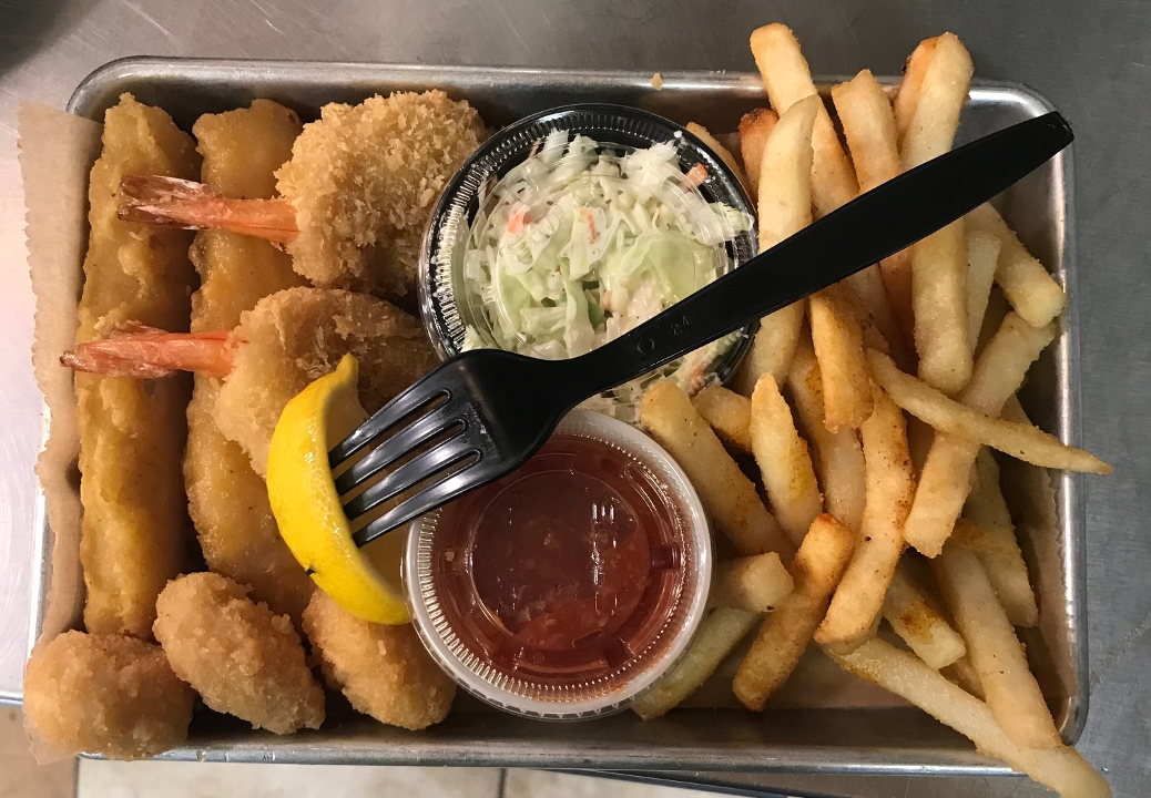 Order Combo Platter food online from Captain’s Curbside Seafood store, Trappe on bringmethat.com