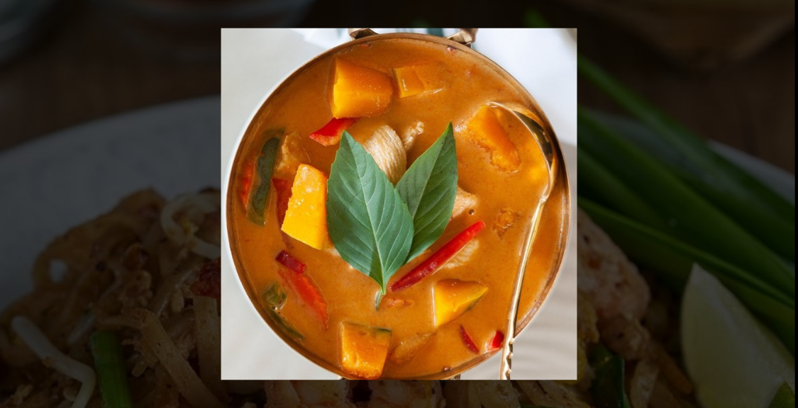 Order Pumpkin Curry  / Come with Jasmine rice food online from Thonglor Thai Bistro store, San Mateo on bringmethat.com