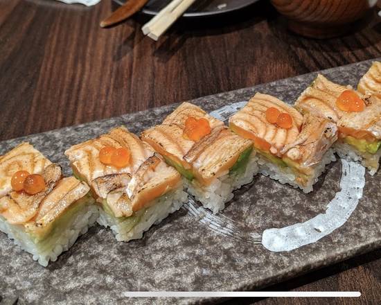 Order Salmon Oshizushi food online from Ryoshin Sushi store, Belmont on bringmethat.com