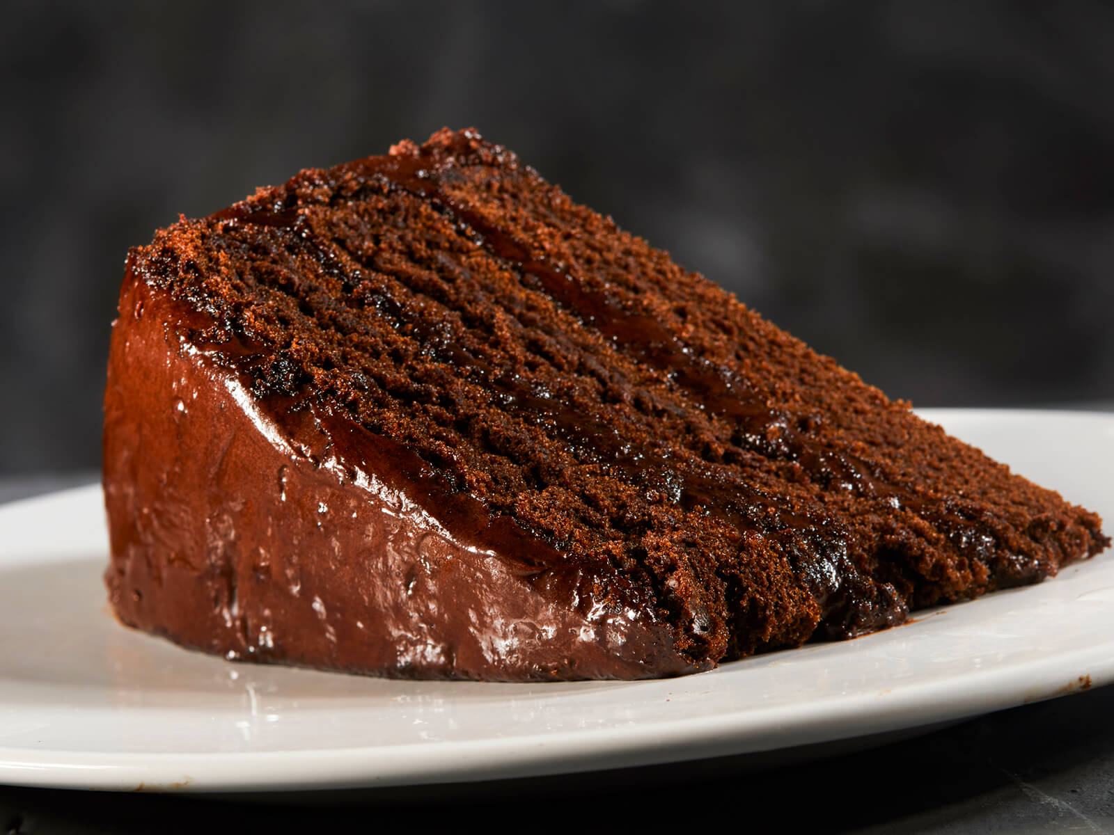 Order Chocolate Cake food online from Wing Squad store, Grand Rapids on bringmethat.com