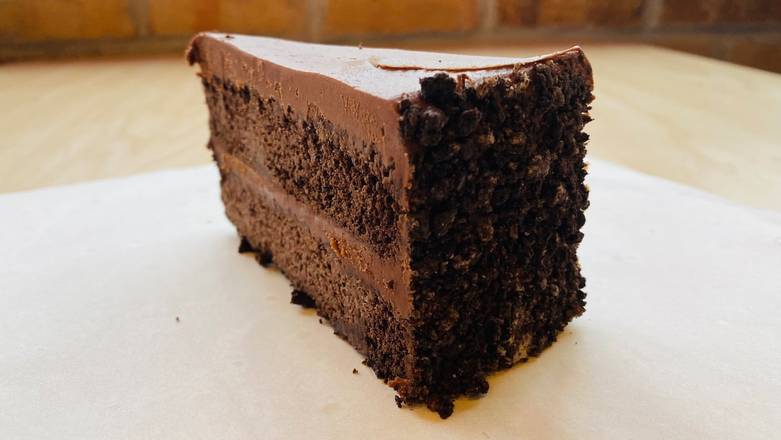 Order Chocolate Cake food online from Av Anthony's store, Chicago on bringmethat.com