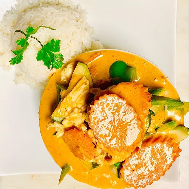 Order Thai Panang Dinner food online from Paradise Kitchen store, Chandler on bringmethat.com