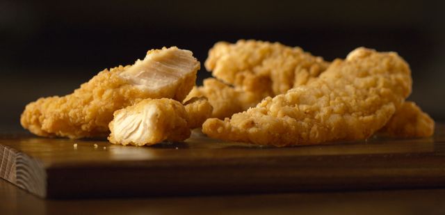 Order Chicken Tenders food online from Wild ‘N Out Wings & Things store, San Diego on bringmethat.com