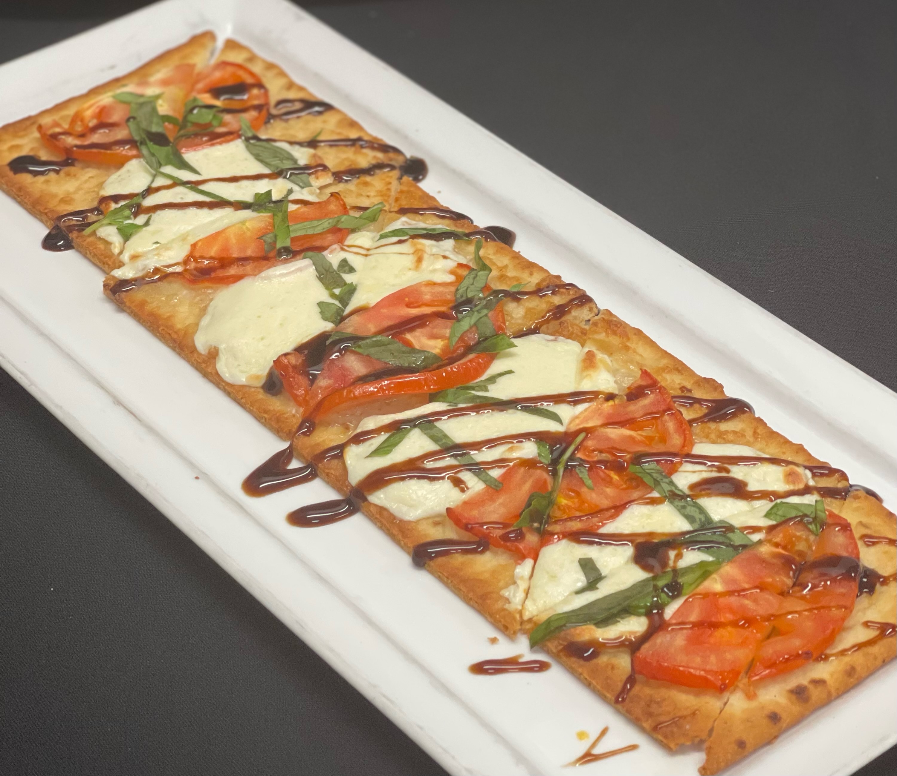 Order Margherita Flatbread food online from Emmett Brewing Company store, West Dundee on bringmethat.com