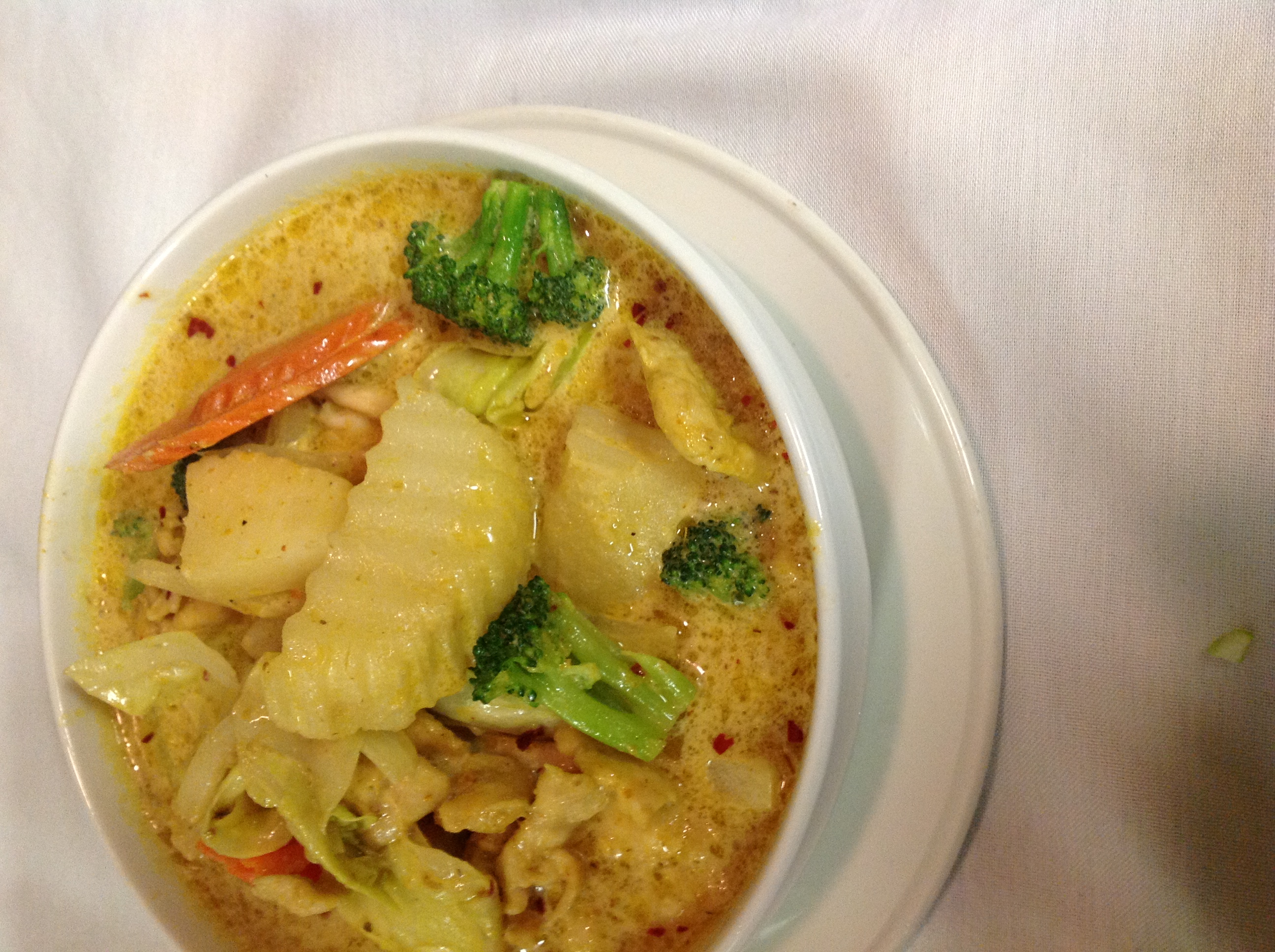 Order Gari Gai(yellow curry) food online from Thai Apsara store, Beaverton on bringmethat.com