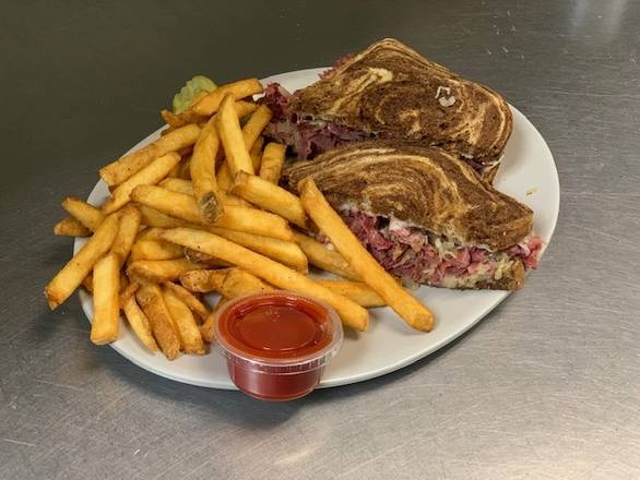 Order Reuben food online from Rep Place store, Rolling Meadows on bringmethat.com