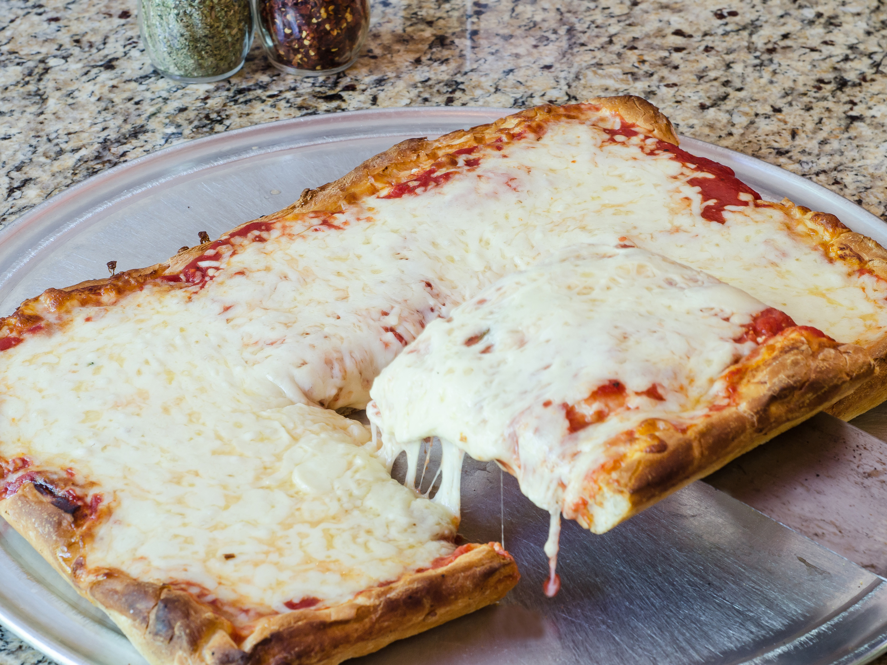 Order Sicilian Pizza food online from Pizzarelli's Pizza store, Scarsdale on bringmethat.com