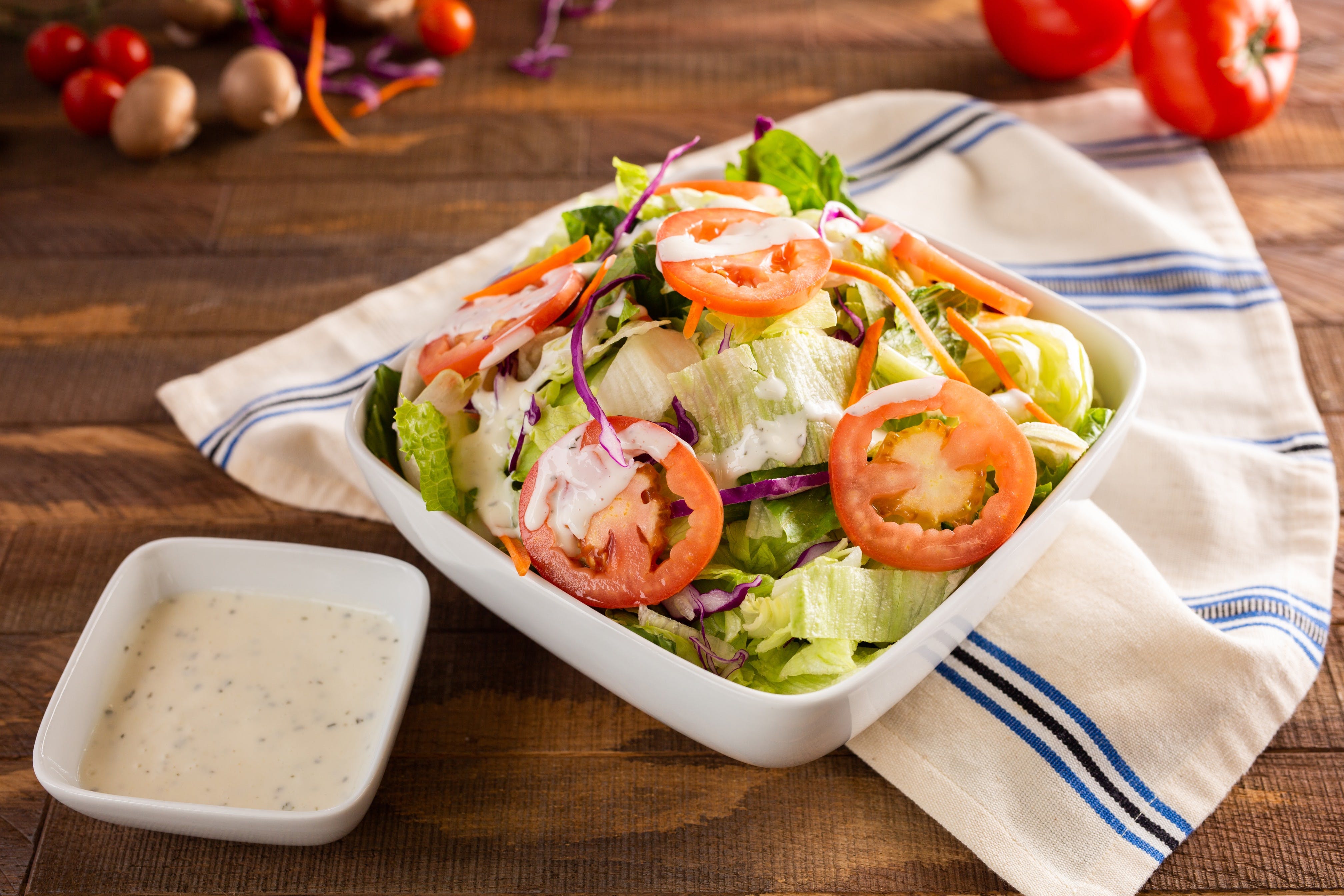 Order Dinner Salad - Regular food online from Ameci Pizza & Pasta store, Glendale on bringmethat.com