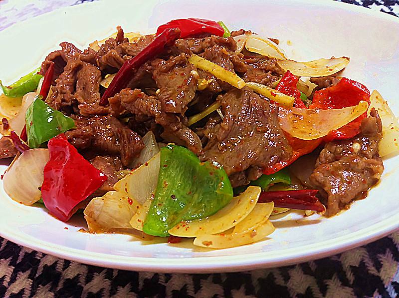 Order BL2. Sliced Beef with Cumin Flavor孜然牛 food online from Shu Chinese Restaurant store, Guilderland on bringmethat.com