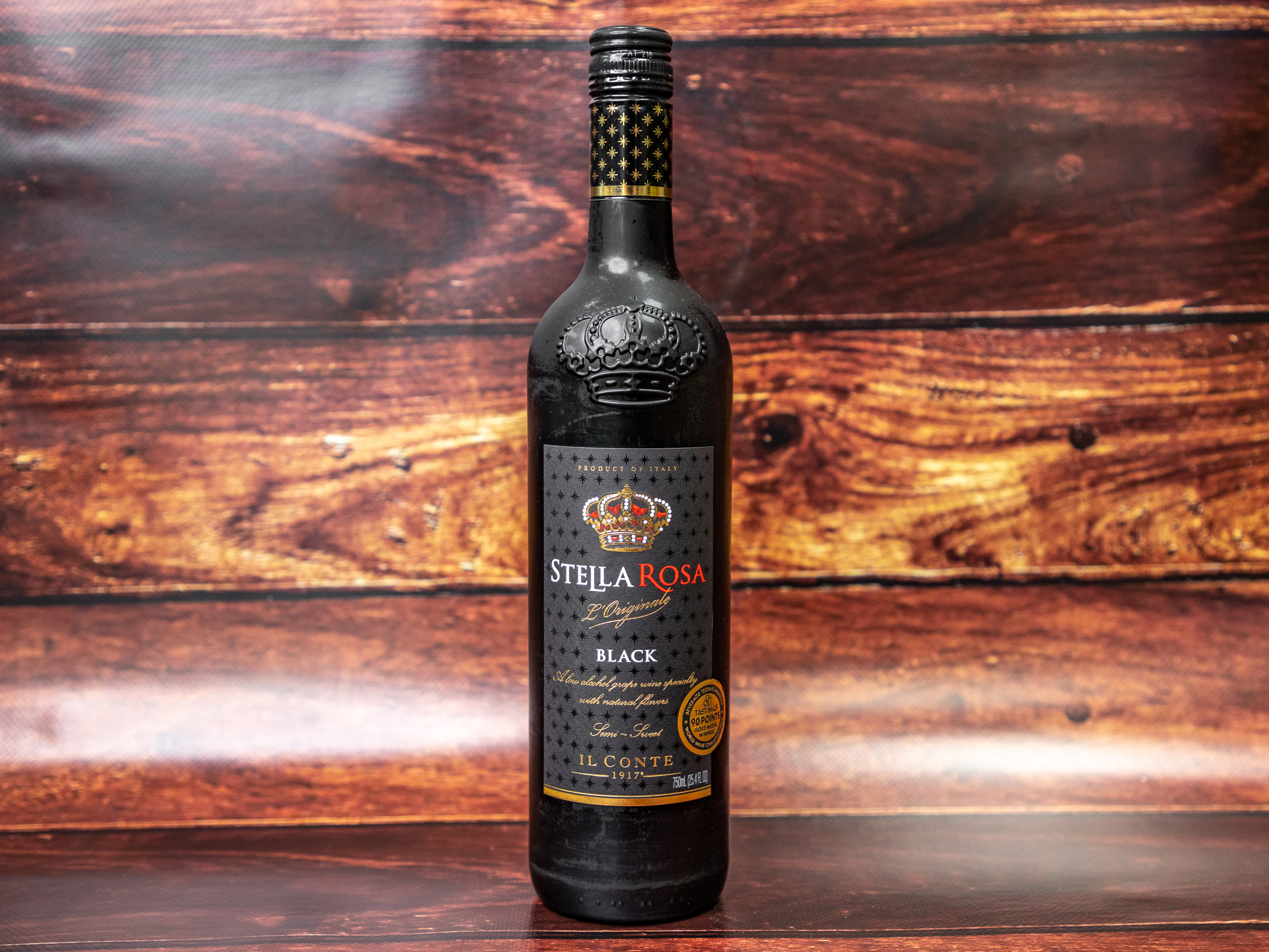 Order STELLA ROSA BLACK 750ML food online from Chantry Wine And Liquor store, Riverside on bringmethat.com