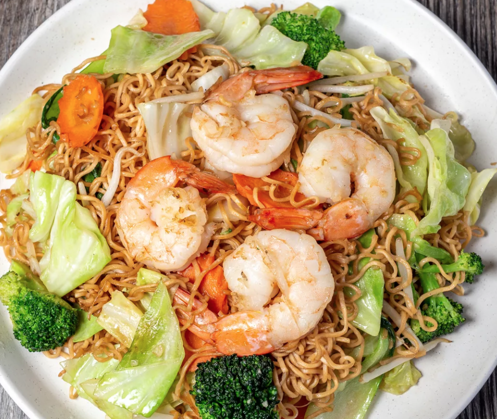 Order Thai Style Noodle Chow Mein  food online from Sriracha Thai Restaurant store, Carson on bringmethat.com