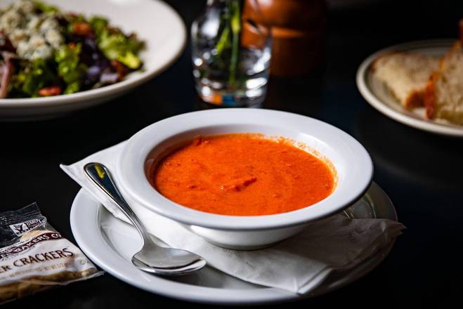 Order Tomato Bisque Soup food online from Anthony's Eatalian store, Dallas on bringmethat.com