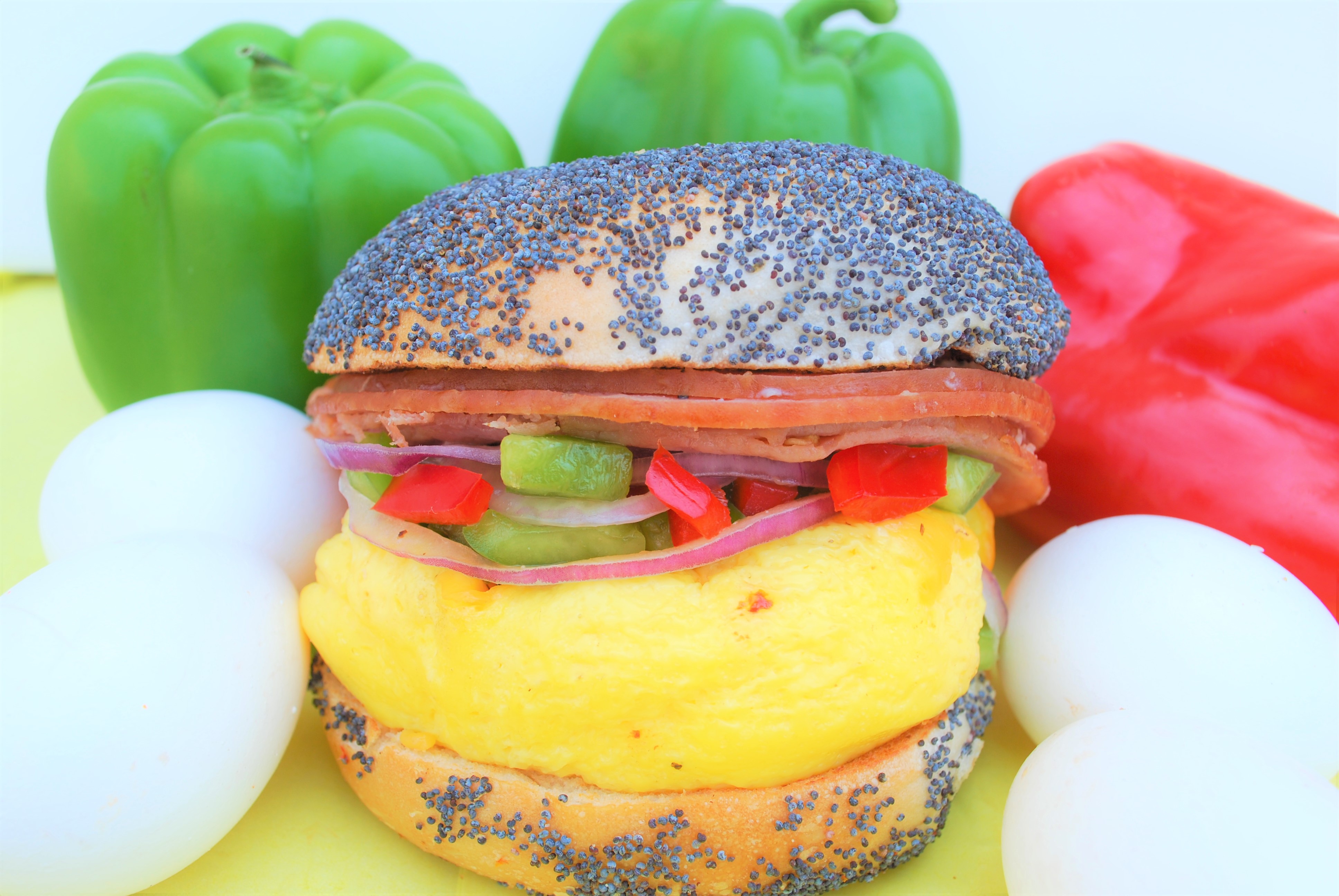 Order Deluxe Omelet food online from The Bagel Bakery store, Salinas on bringmethat.com