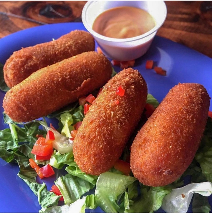 Order CROQUETAS food online from 90 Miles Cuban Cafe store, Chicago on bringmethat.com
