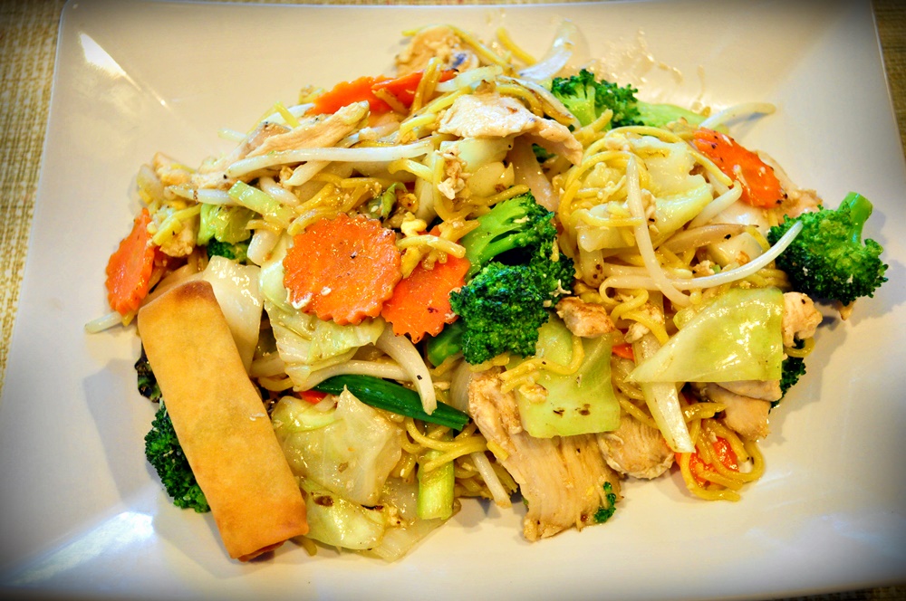 Order Lunch Yakisoba food online from Rice Thai Cookery store, Portland on bringmethat.com