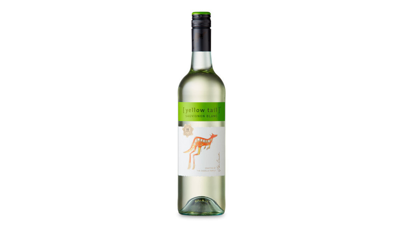 Order Yellow Tail Sauvignon Blanc 750mL food online from Golden Rule Liquor store, West Hollywood on bringmethat.com