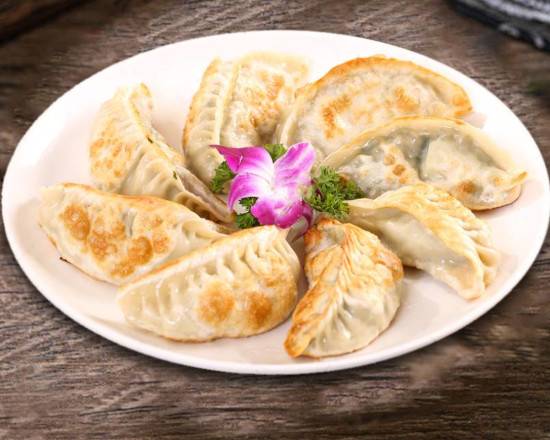 Order Fried Dumplings (6 pcs) 煎饺 food online from SO GOOD TASTE INC store, Ny on bringmethat.com