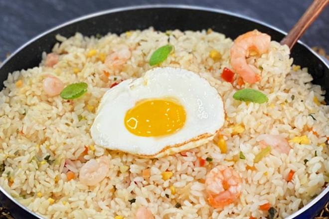 Order Combination Fried Rice 모듬볶음밥 food online from Tree Garden store, Houston on bringmethat.com
