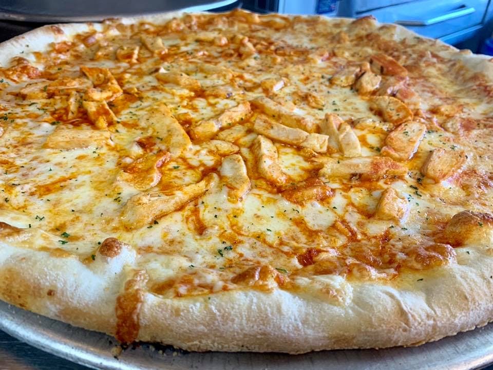 Order Buffalo Chicken Pizza - Pizza food online from Mama Pizza III store, Coplay on bringmethat.com