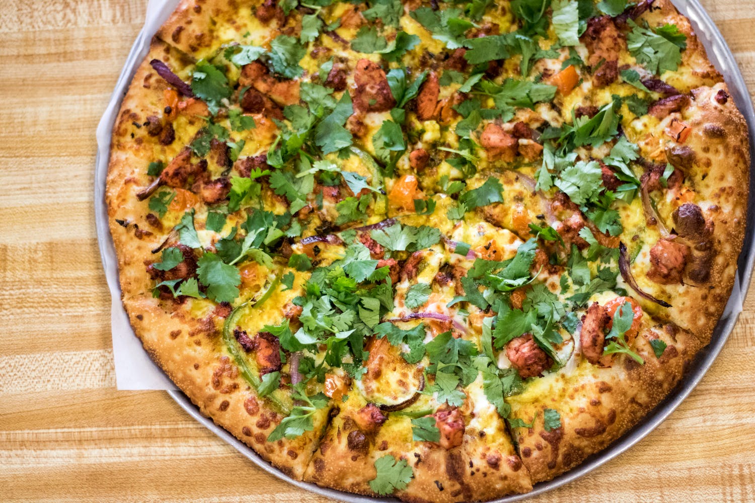 Order Tandoori Chicken Pizza - Personal 8'' food online from Happy Pizza store, Manteca on bringmethat.com