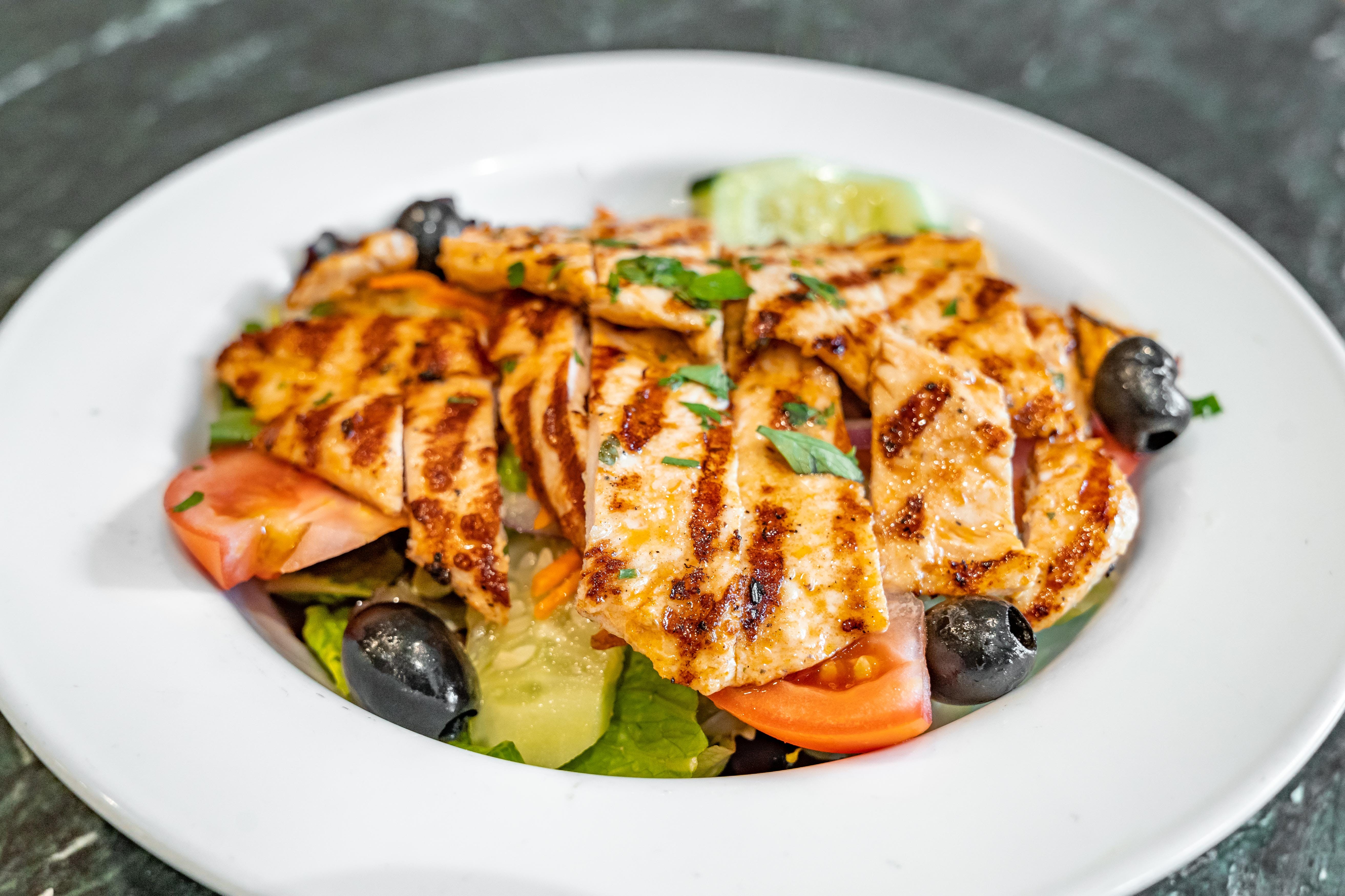 Order Grilled Chicken Salad - Salad food online from Taste Of Italy store, Astoria on bringmethat.com
